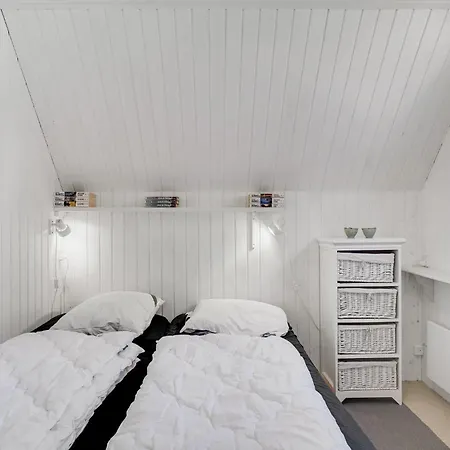 Two-bedroom In Rudkobing *