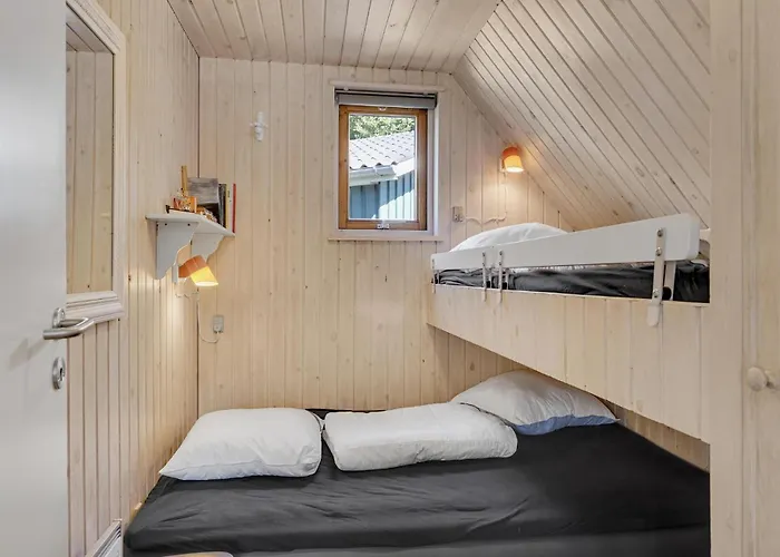 度假居 Two-bedroom In Rudkobing Spodsbjerg