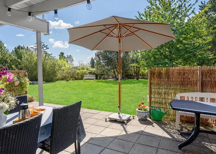 Two-bedroom In Rudkobing 度假居 *